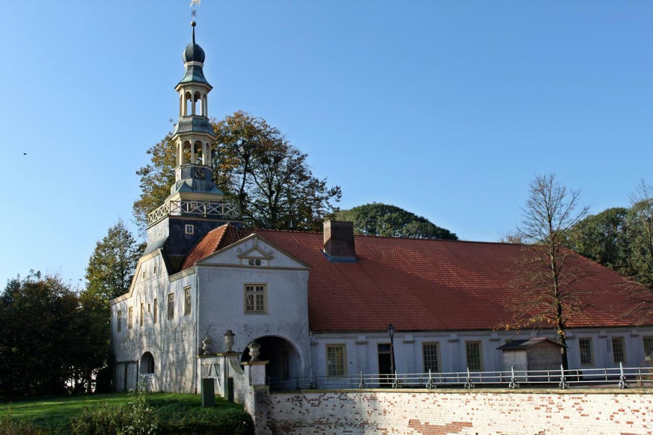Ferienwohnungen Zur Friesen Freude Dornum Exterior foto