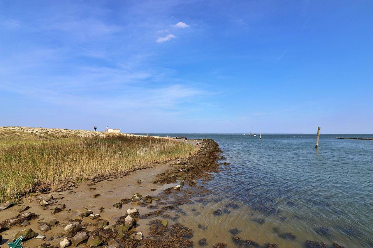 Ferienwohnungen Zur Friesen Freude Dornum Exterior foto